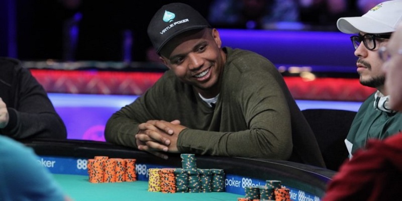 Những chiến thuật của các thần bài Poker trên thế giới